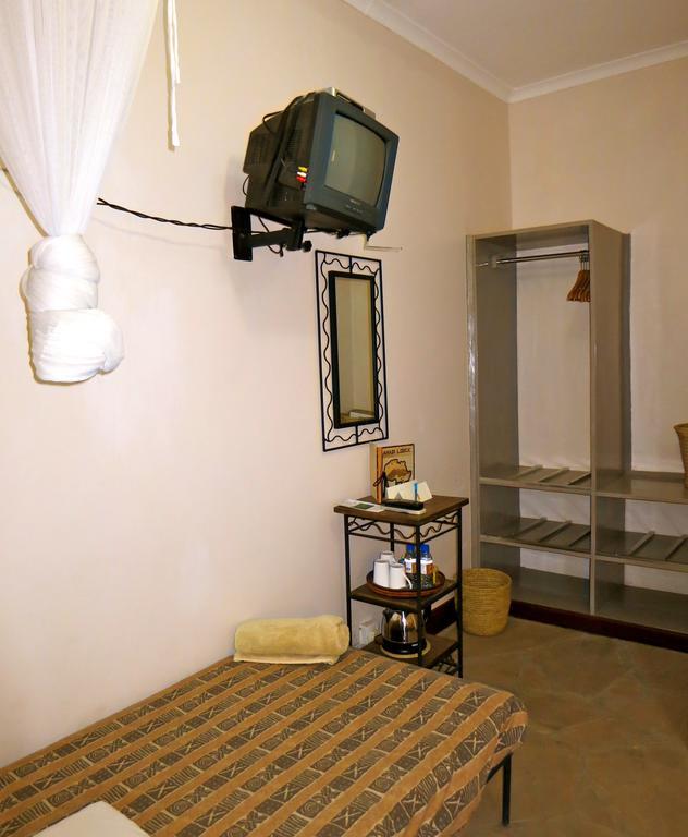 Ahadi Lodge Arusha Oda fotoğraf